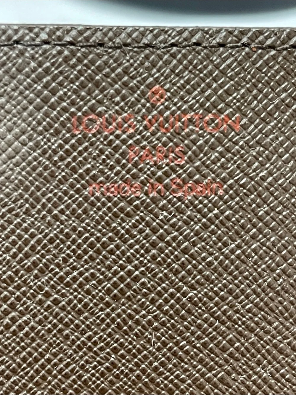 Authentic Louis Vuitton Damier Ebene Coated Canvas Card Holder EUC w/COA Include